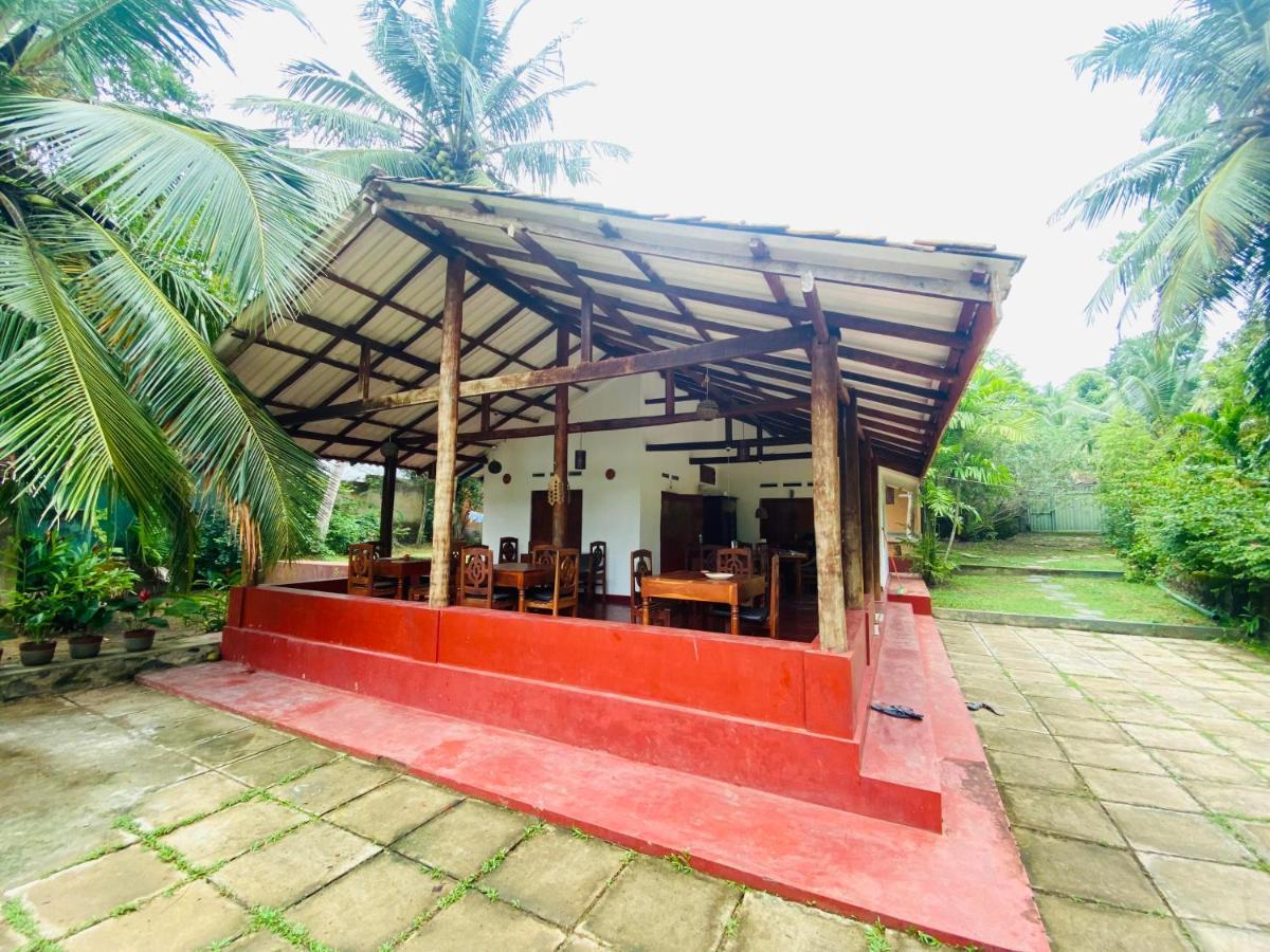 Hidden Garden Тангалла Экстерьер фото